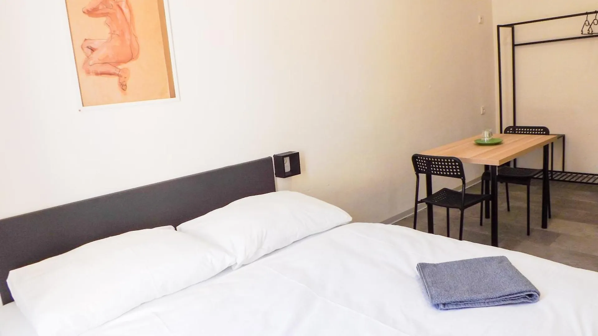 פראג Very Nice Room C3 0*,  צ'כיה